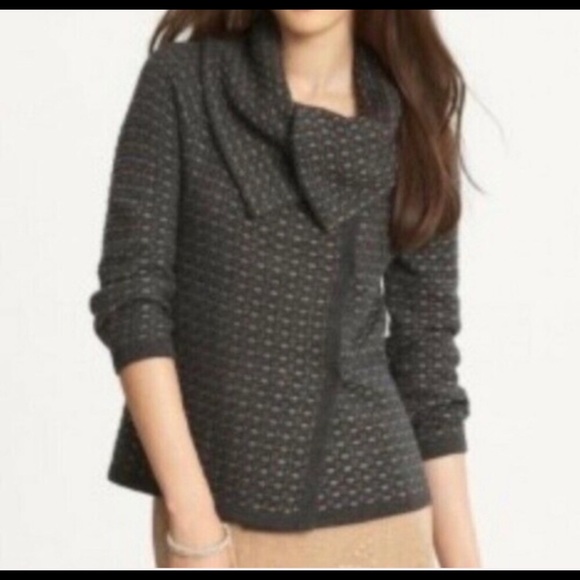 Banana Republic Sweaters - Banana Republic Italian Yarn wool blend sweater